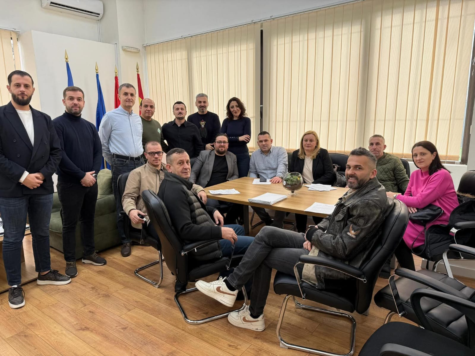 Drejtoria e Librave Amë avancon 15 të punësuar pas një periudhe të gjatë